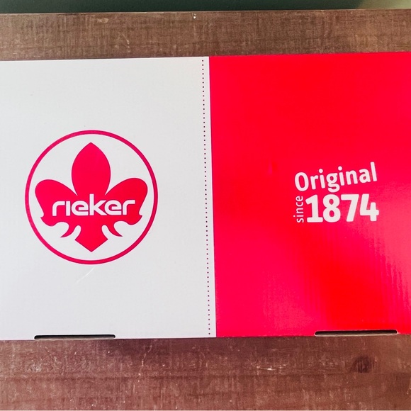 Rieker Women's Elegant White Heels - Picture 11 of 11